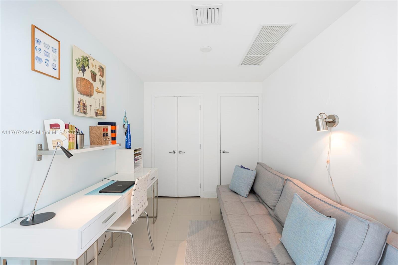 MARINABLUE CONDO - Residential