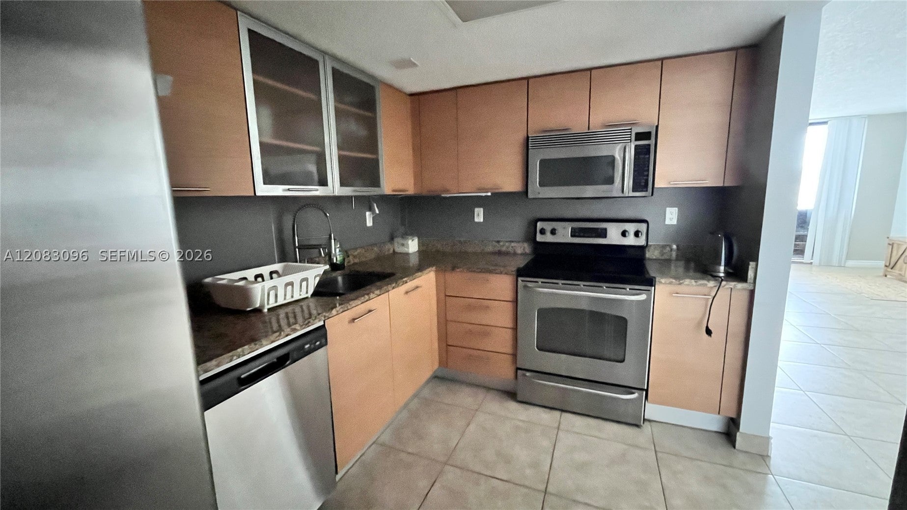 3300 NE 192nd St PH16