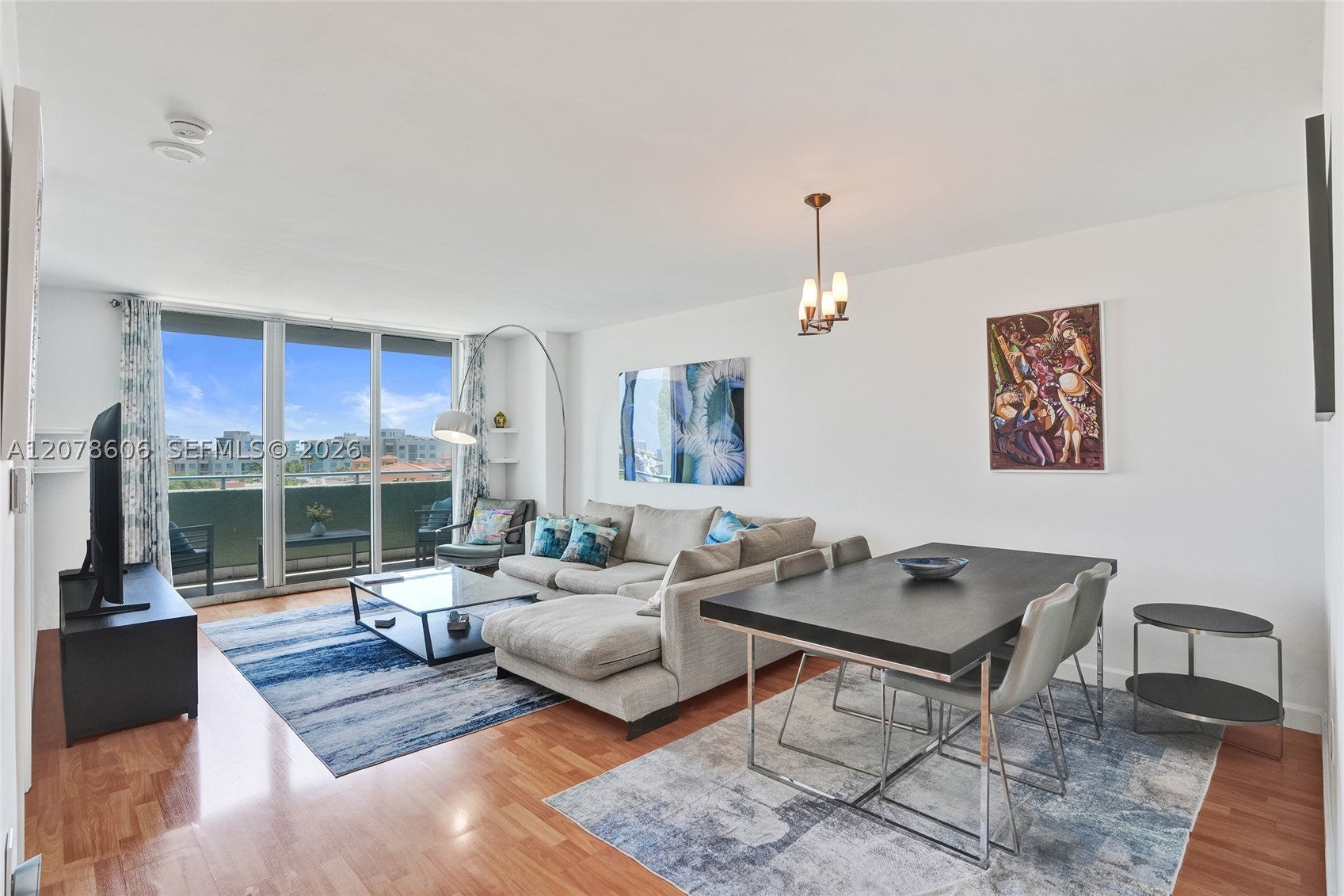 90 Alton Rd 807