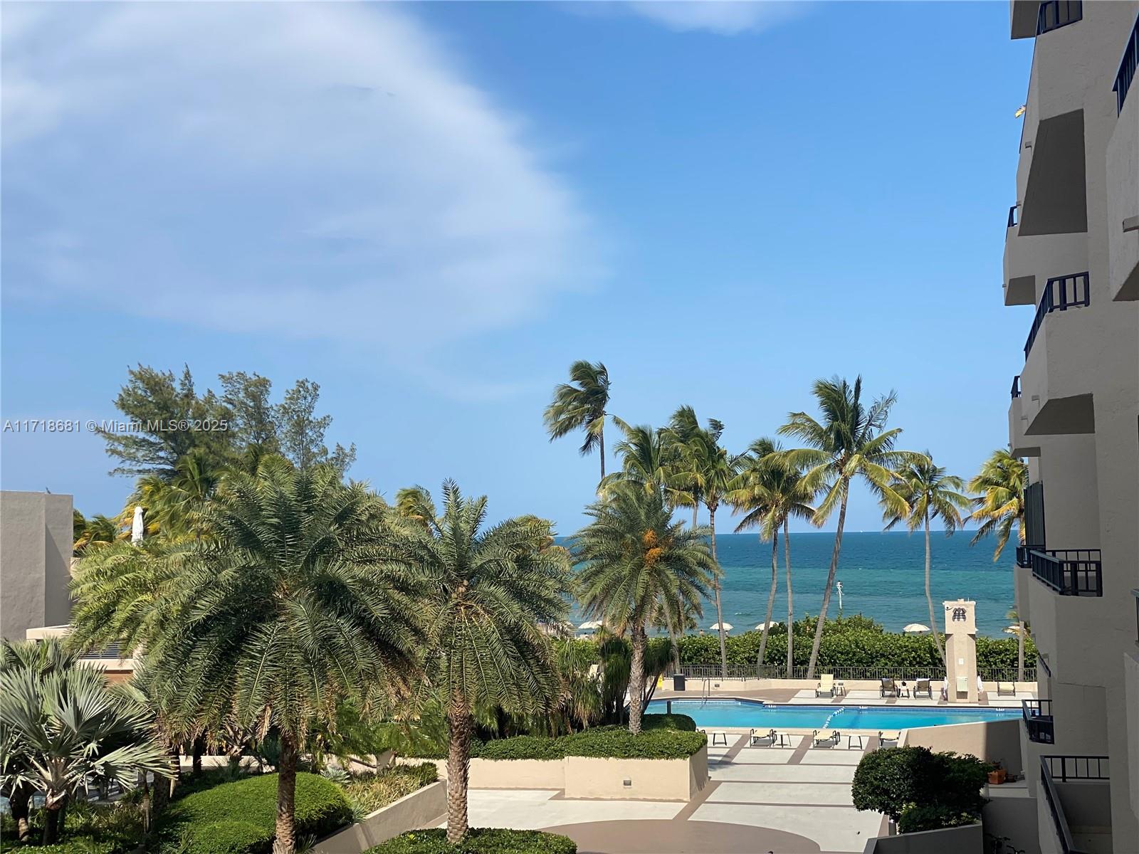 201 Crandon Blvd 336, Key Biscayne, Miami-Dade County, Florida - 1 Bedrooms  
2 Bathrooms - 