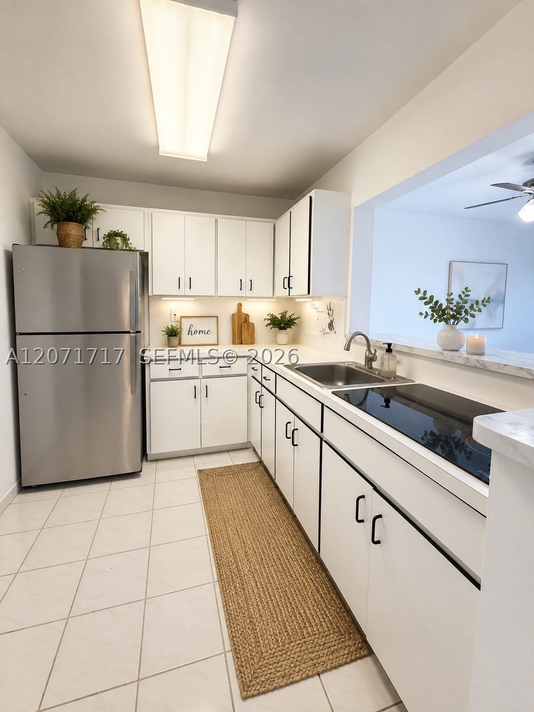 5199 NW 7th St 501E, Miami FL 33126
