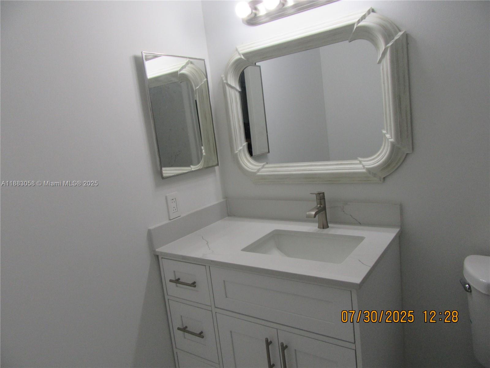 WESTWIND LAKES GARDEN HOM - Residential Lease