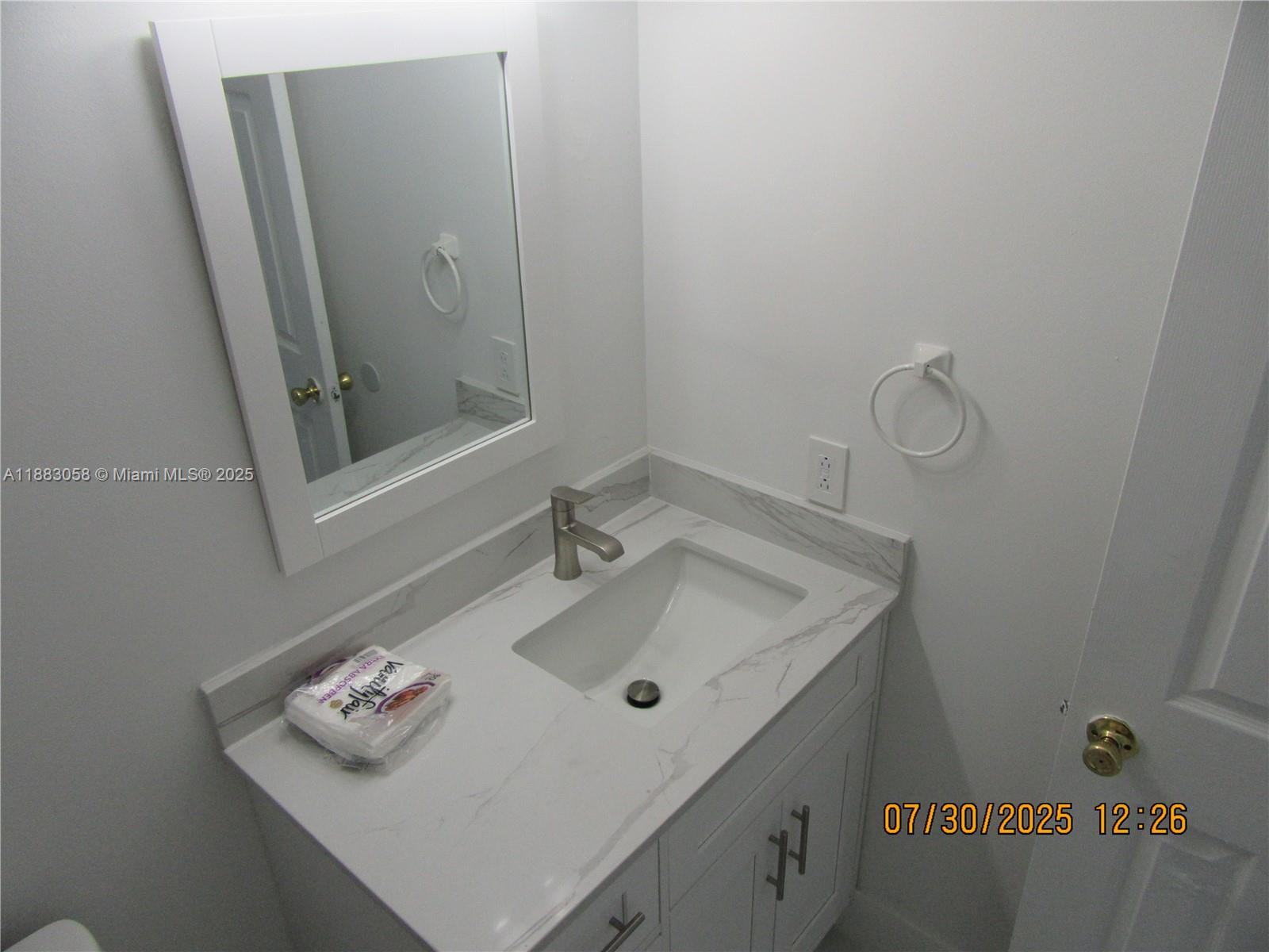 WESTWIND LAKES GARDEN HOM - Residential Lease