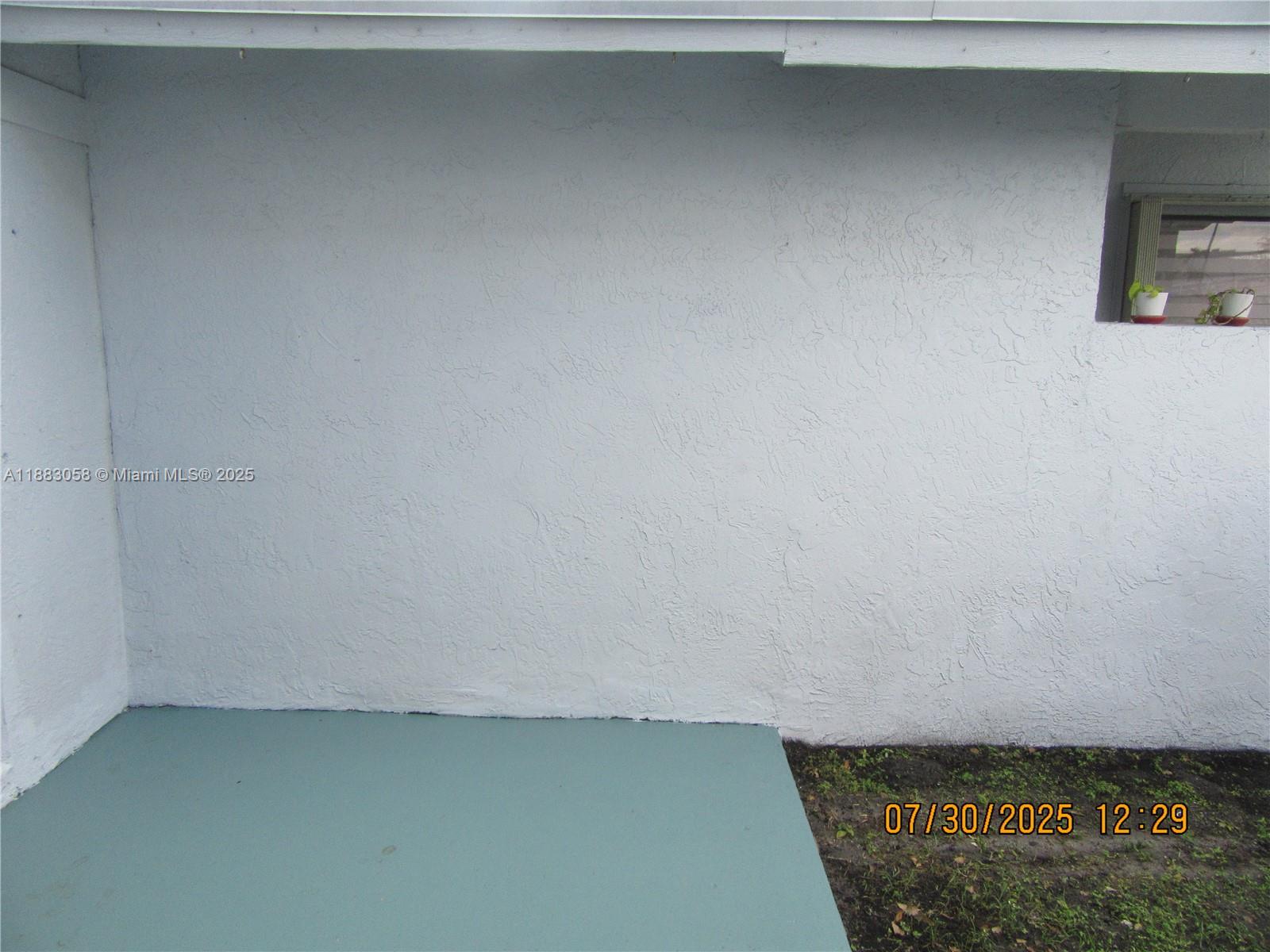WESTWIND LAKES GARDEN HOM - Residential Lease
