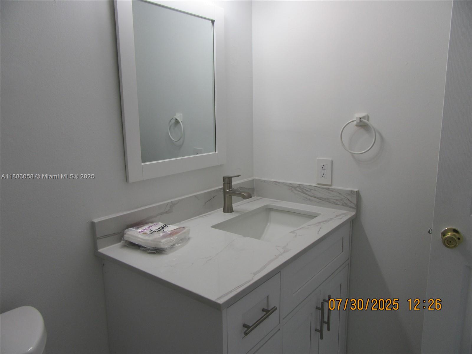 WESTWIND LAKES GARDEN HOM - Residential Lease