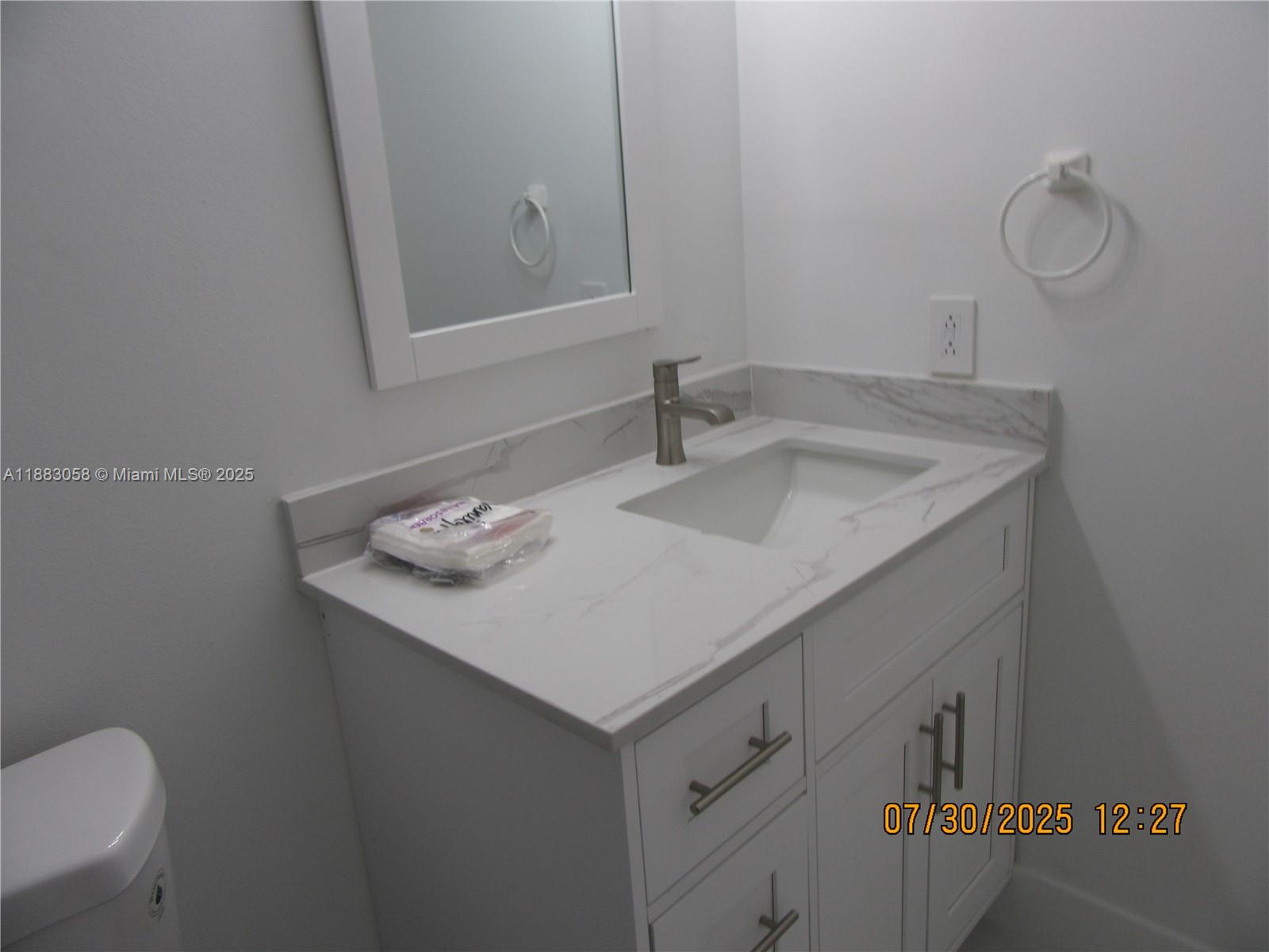 WESTWIND LAKES GARDEN HOM - Residential Lease