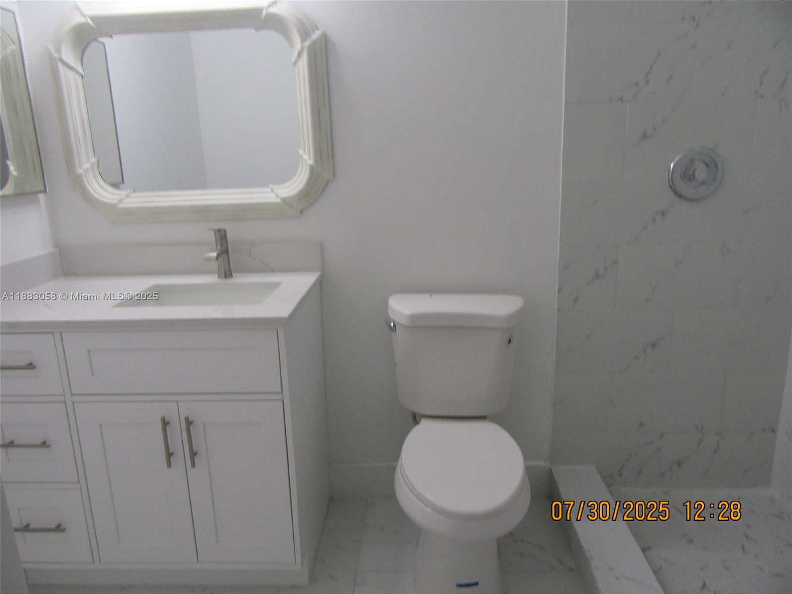 WESTWIND LAKES GARDEN HOM - Residential Lease