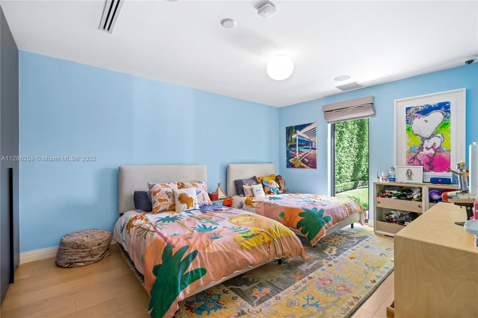 SUNSET ISLANDS-ISLAND NO - Residential