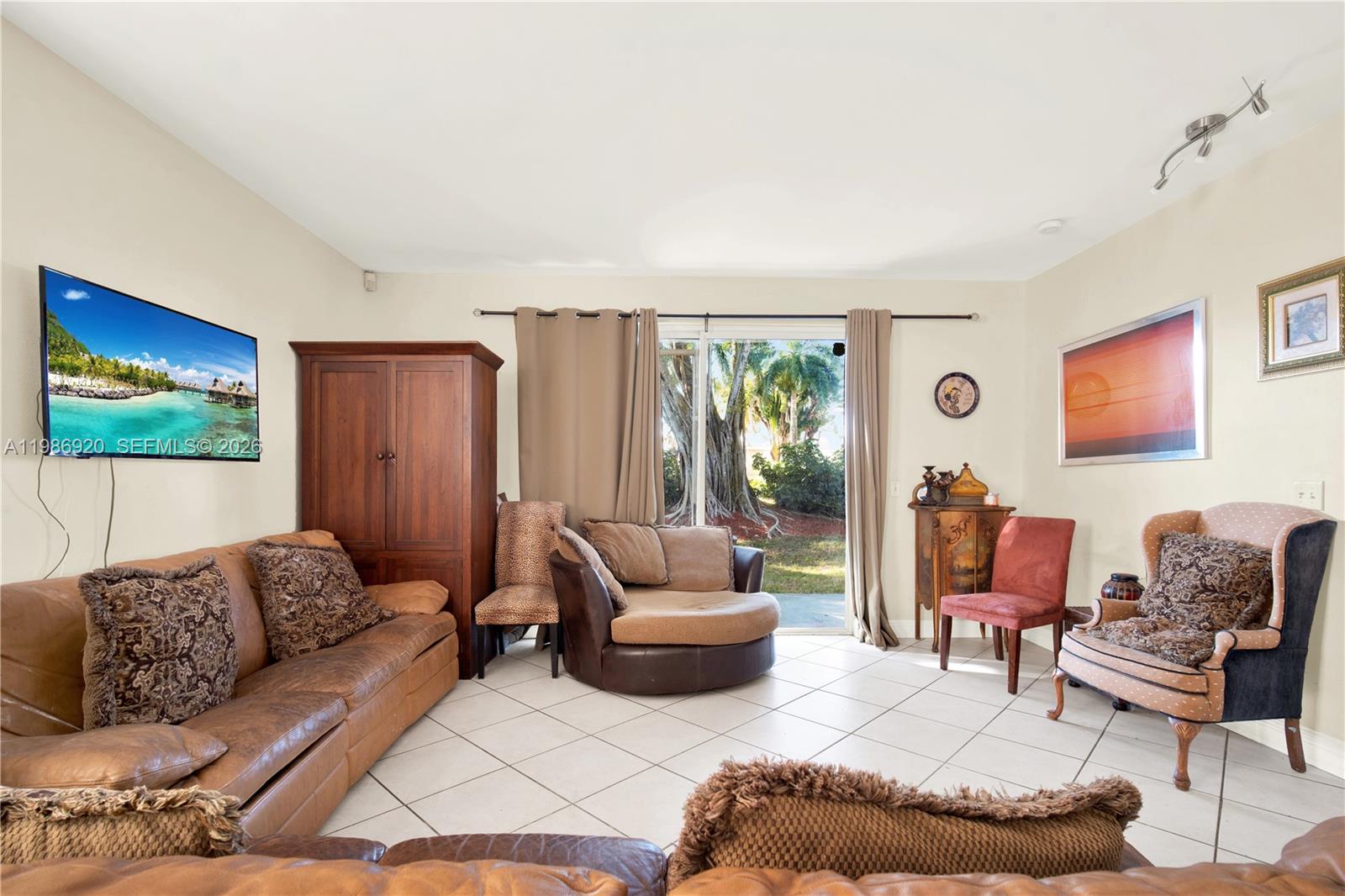 SECTORS 3 & 4 BOUNDARY PL - Residential