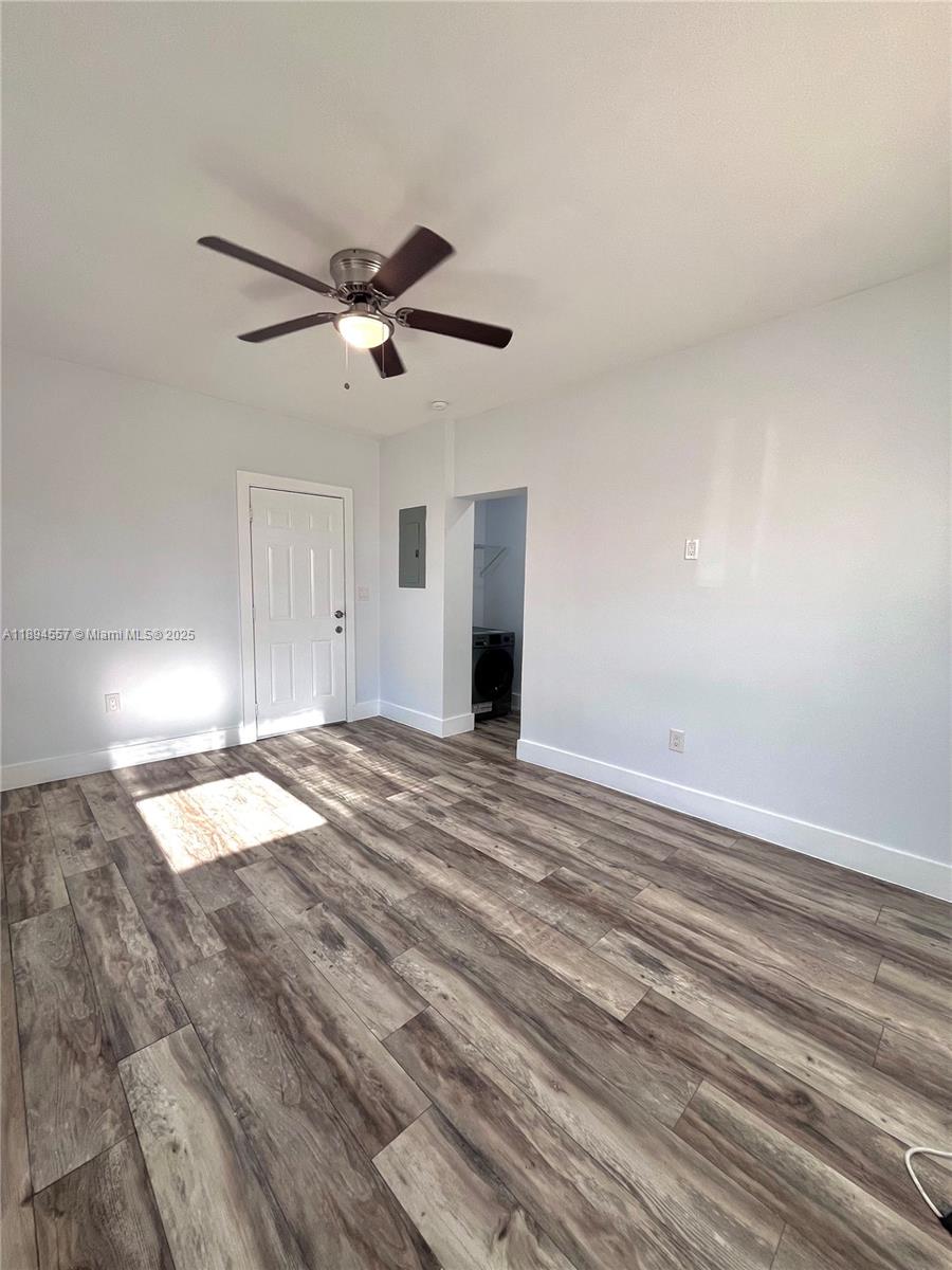 LAWRENCE ESTATE LAND CO - Residential Lease