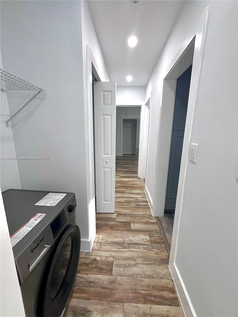 LAWRENCE ESTATE LAND CO - Residential Lease