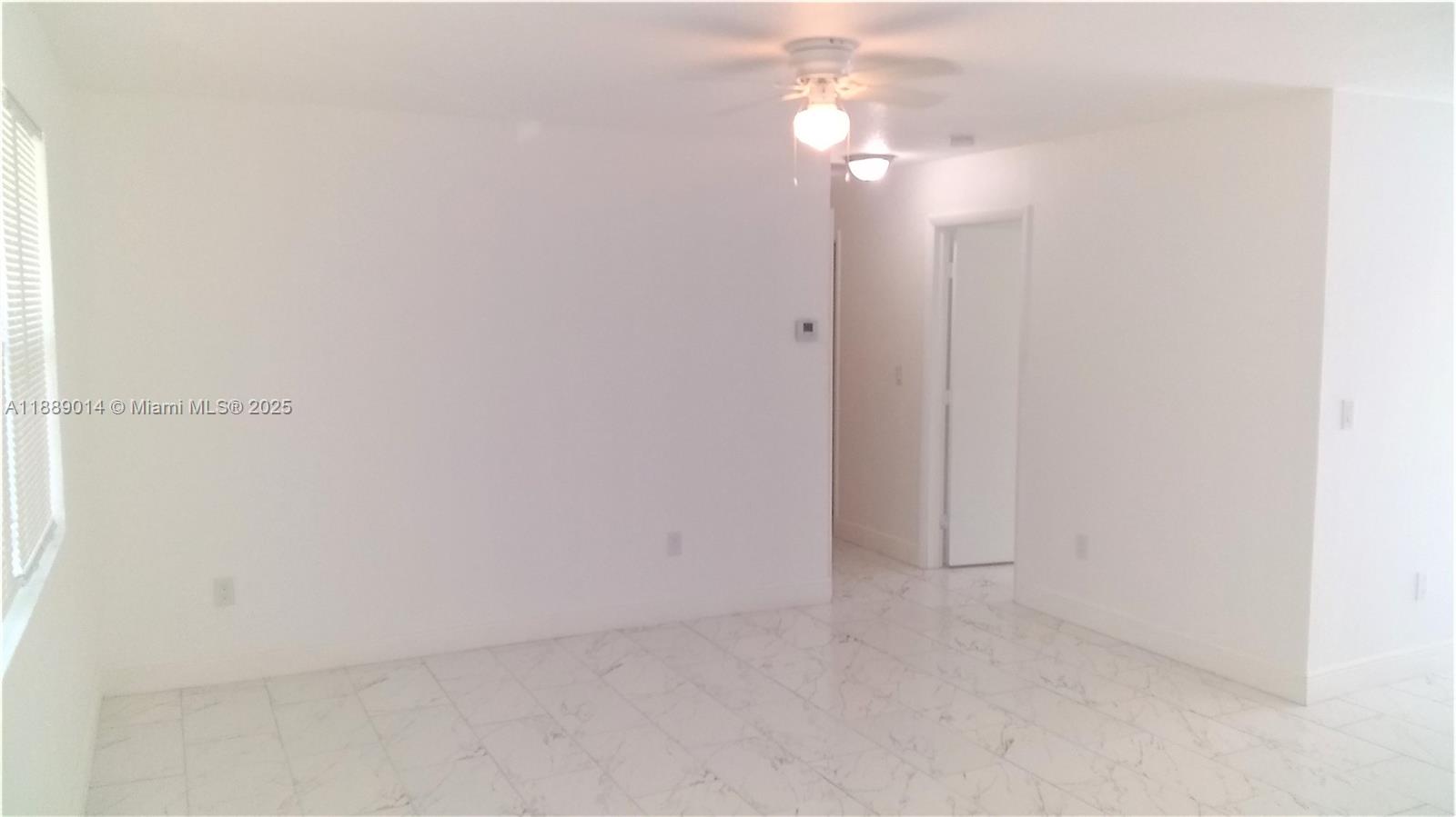 NORTH PALM BCH 4 - Residential Lease