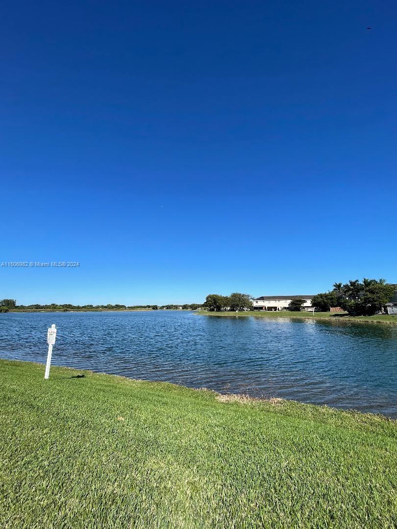 LAKES BY THE BAY EVE REPL - Residential