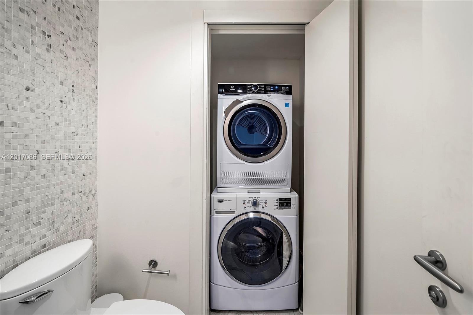EPIC WEST CONDO - Residential Lease