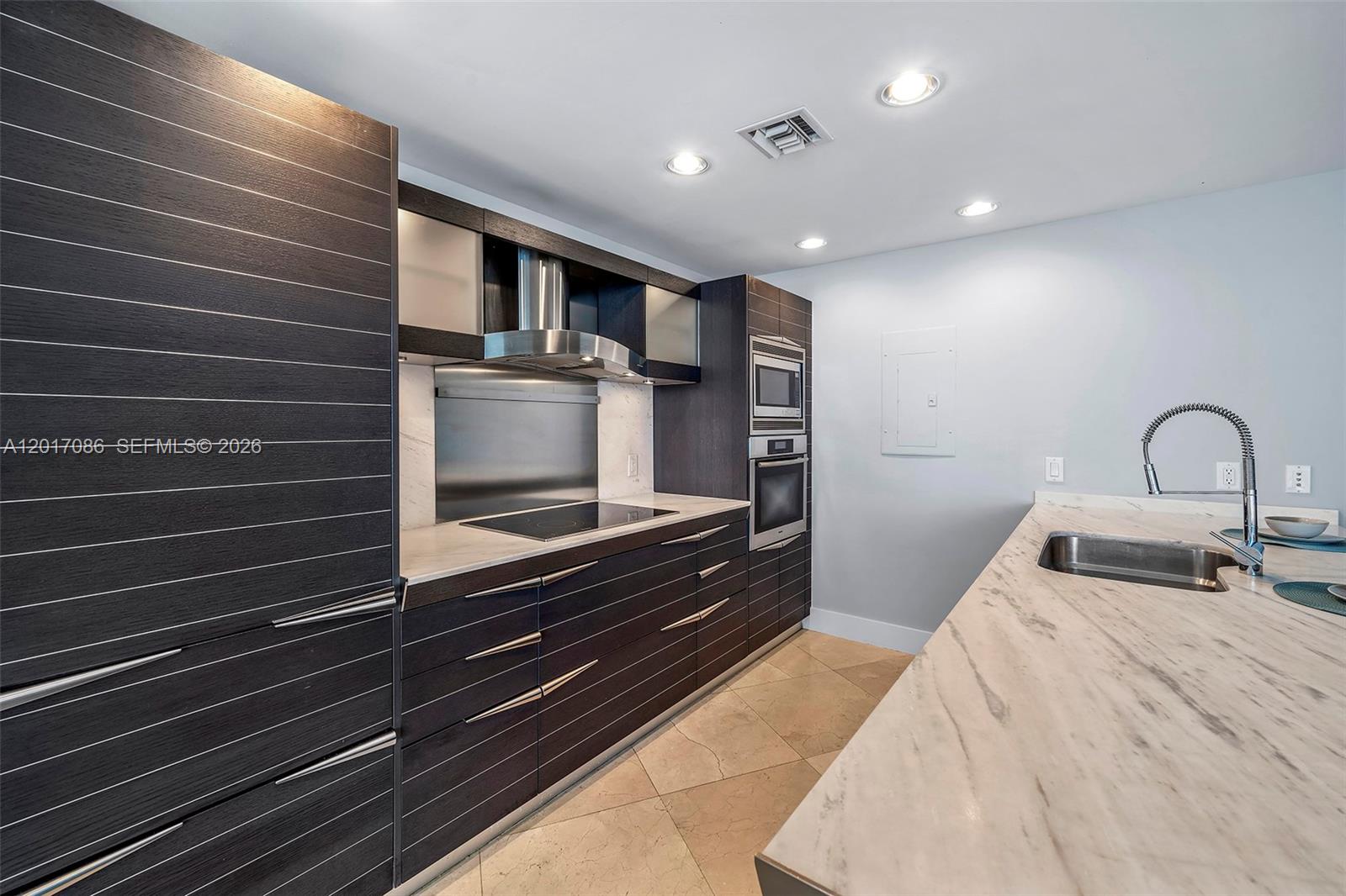 EPIC WEST CONDO - Residential Lease