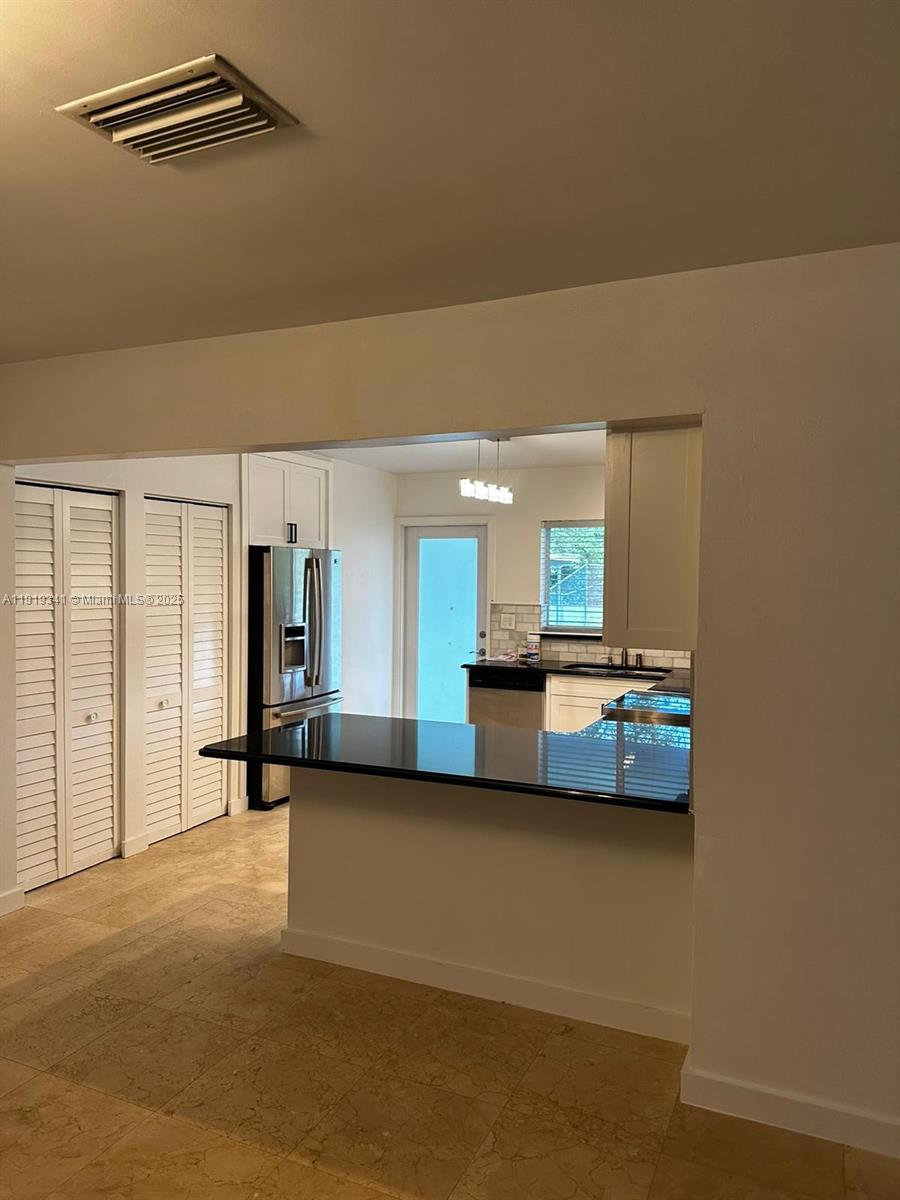 MILLER DRIVE ESTS 1ST ADD - Residential