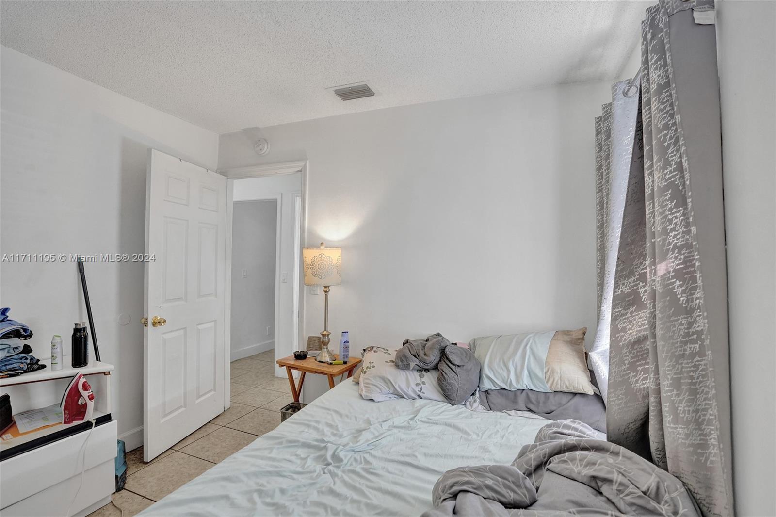 DUNBAR TERR - Residential Income