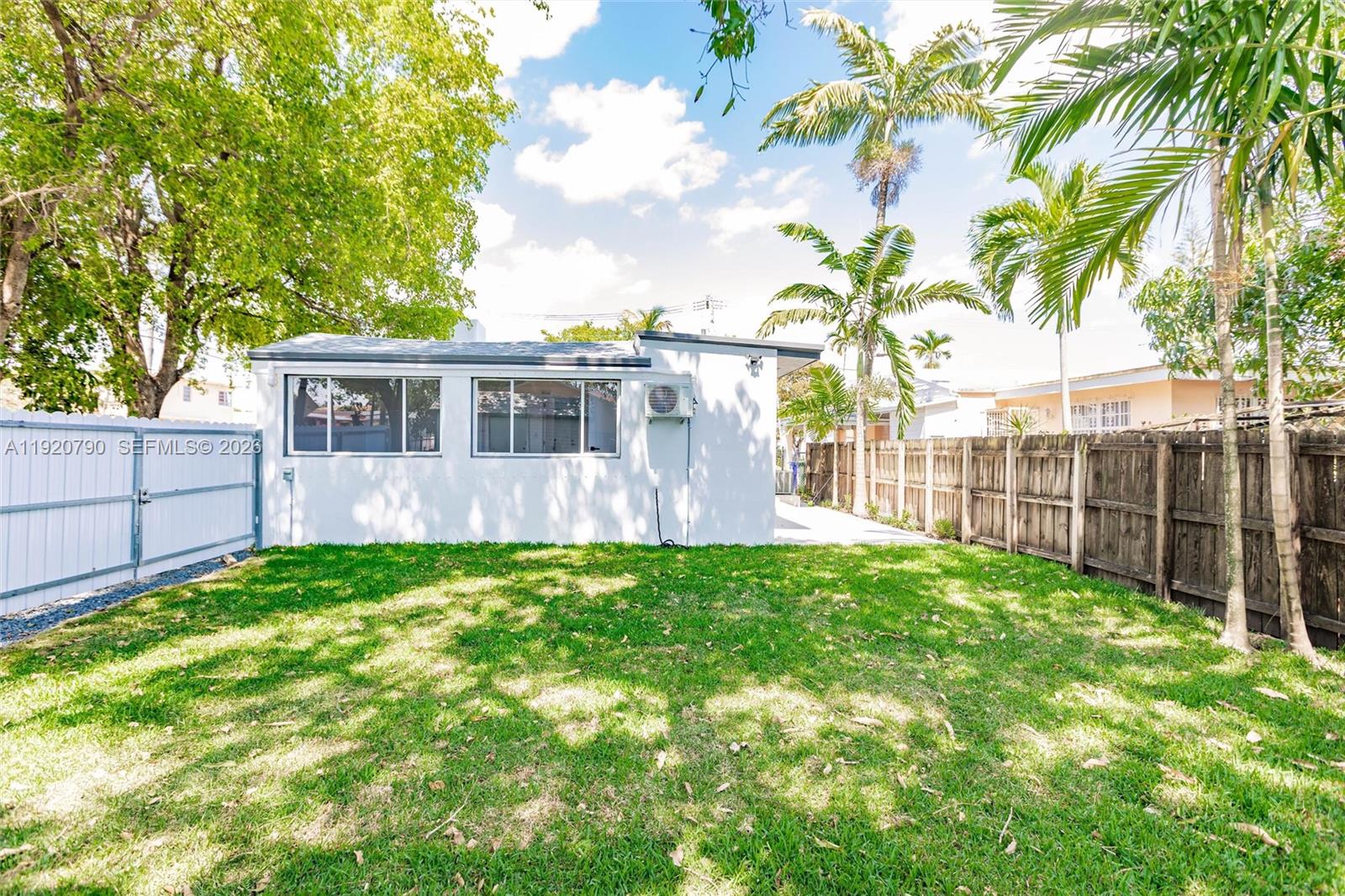 EL DORADO HEIGHTS - Residential