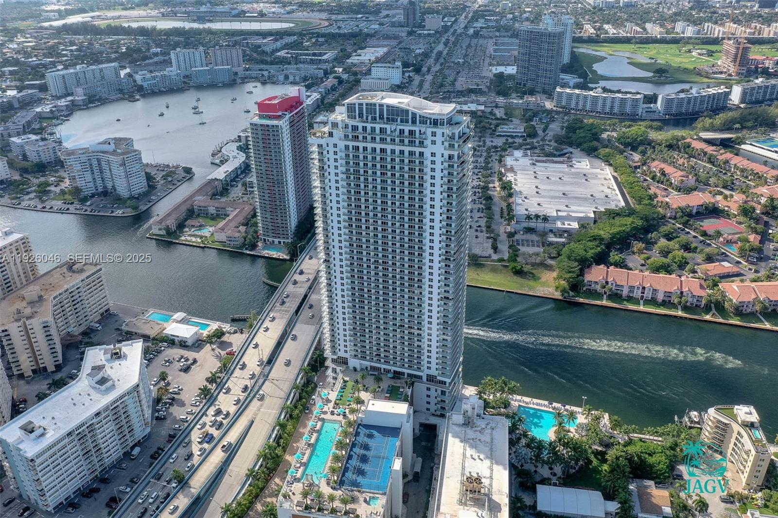 4010 SOUTH OCEAN CONDO - Residential