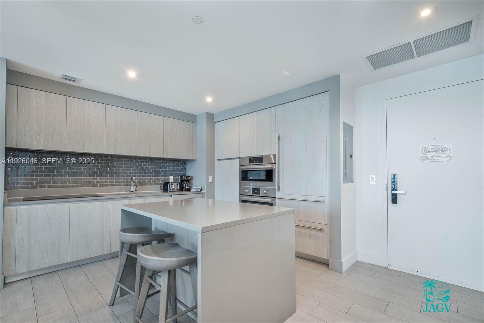 4010 SOUTH OCEAN CONDO - Residential