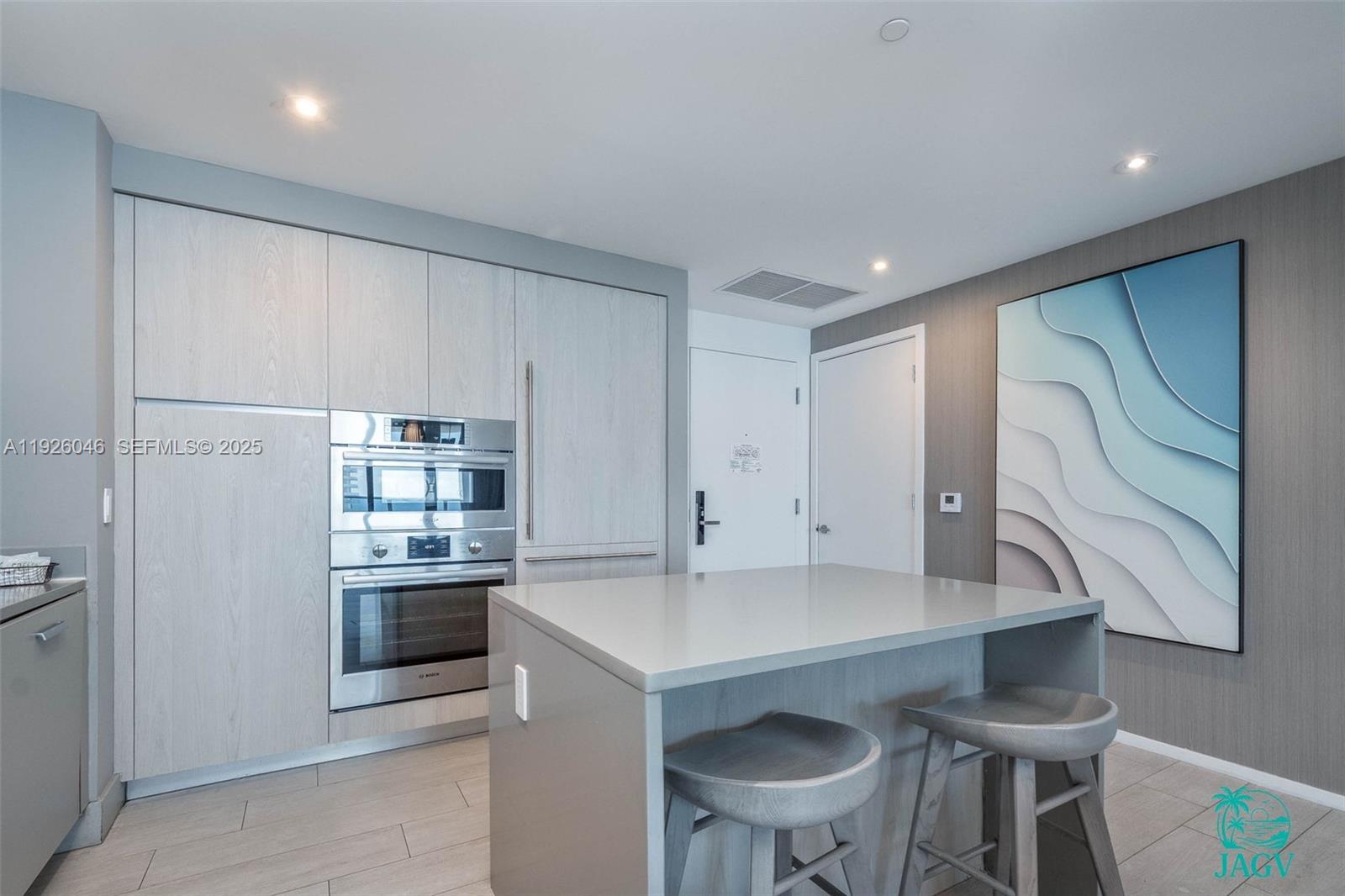 4010 SOUTH OCEAN CONDO - Residential