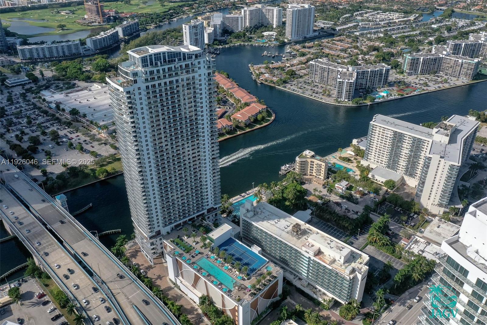 4010 SOUTH OCEAN CONDO - Residential