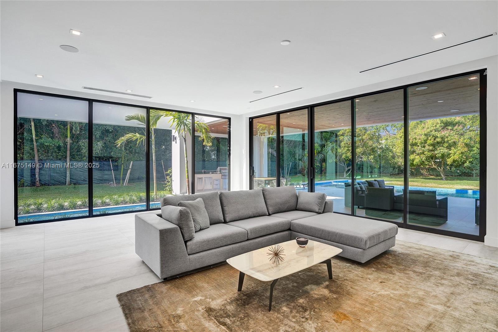 BRIERCLIFF SUB - Residential