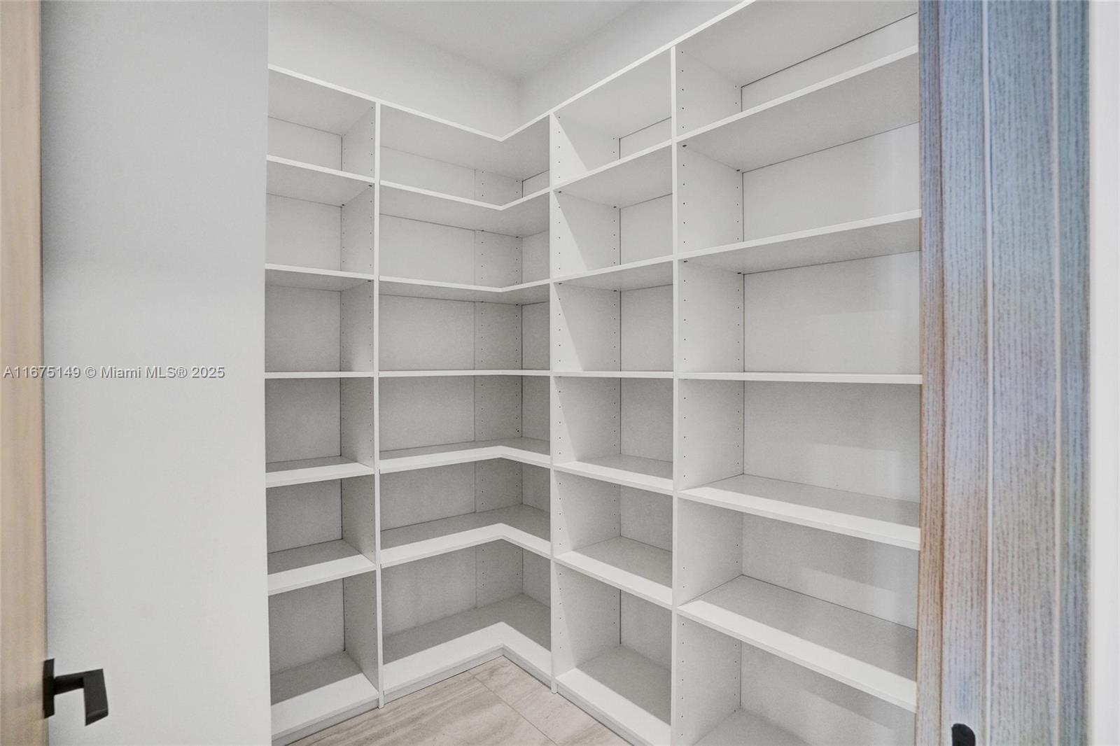 BRIERCLIFF SUB - Residential