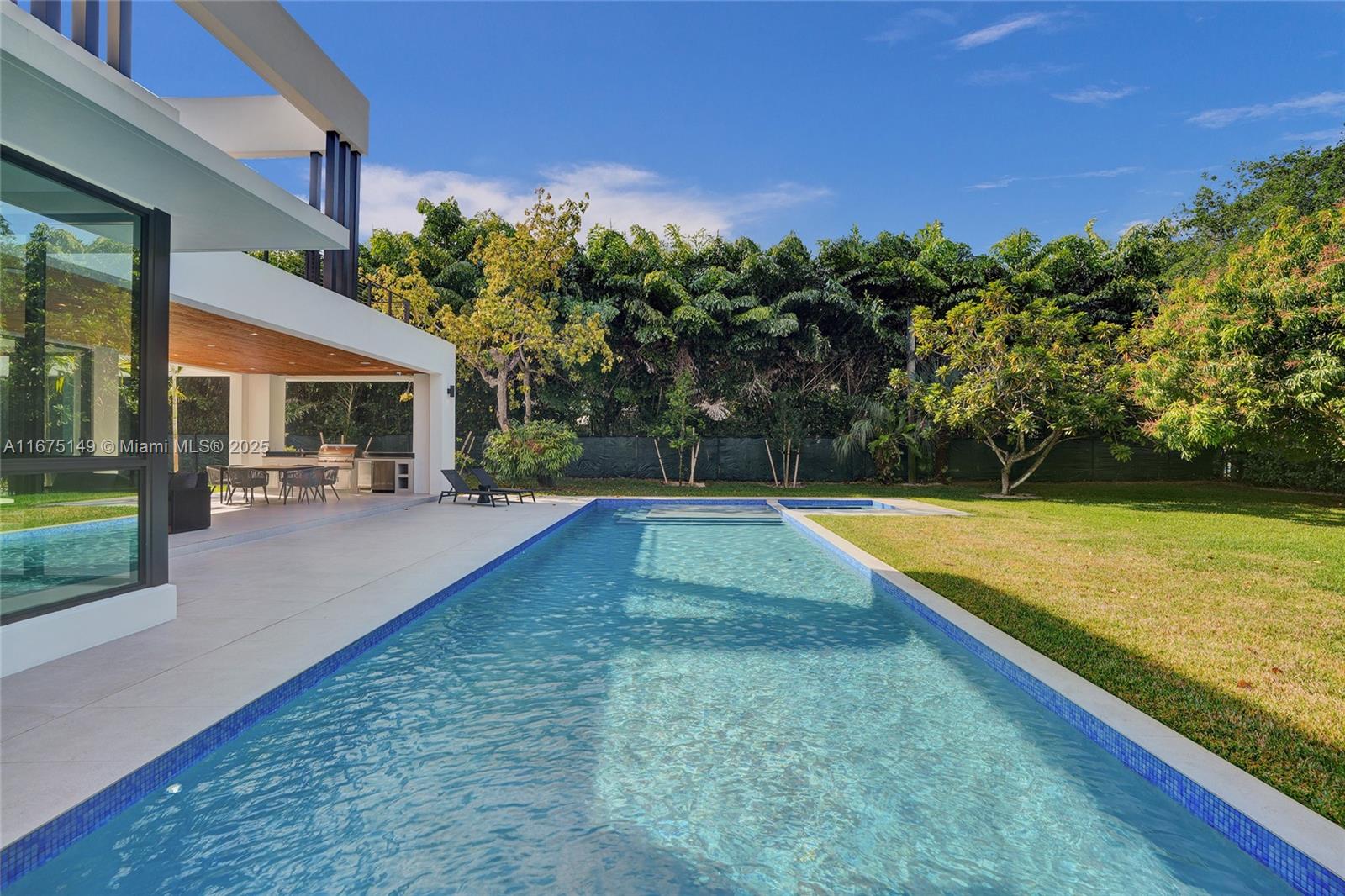 BRIERCLIFF SUB - Residential