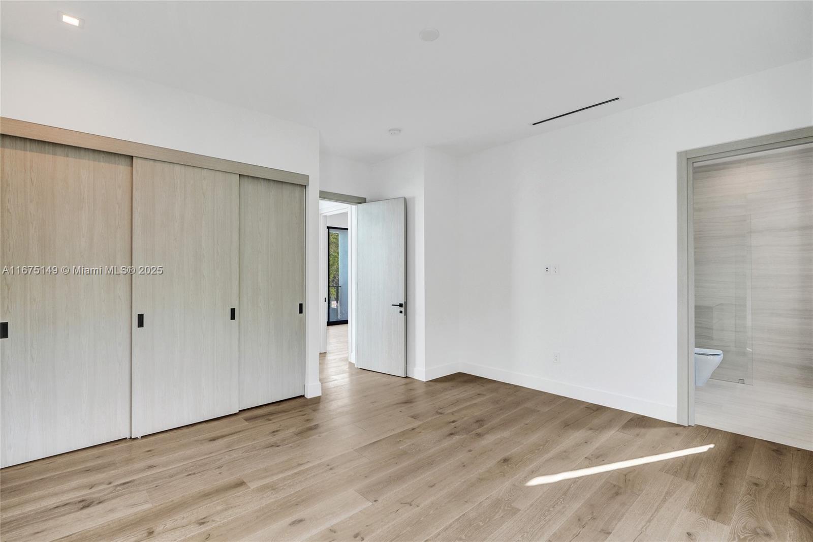 BRIERCLIFF SUB - Residential