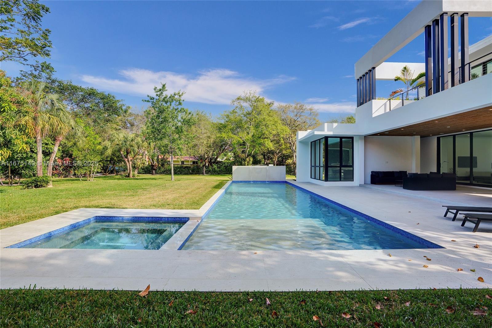 BRIERCLIFF SUB - Residential