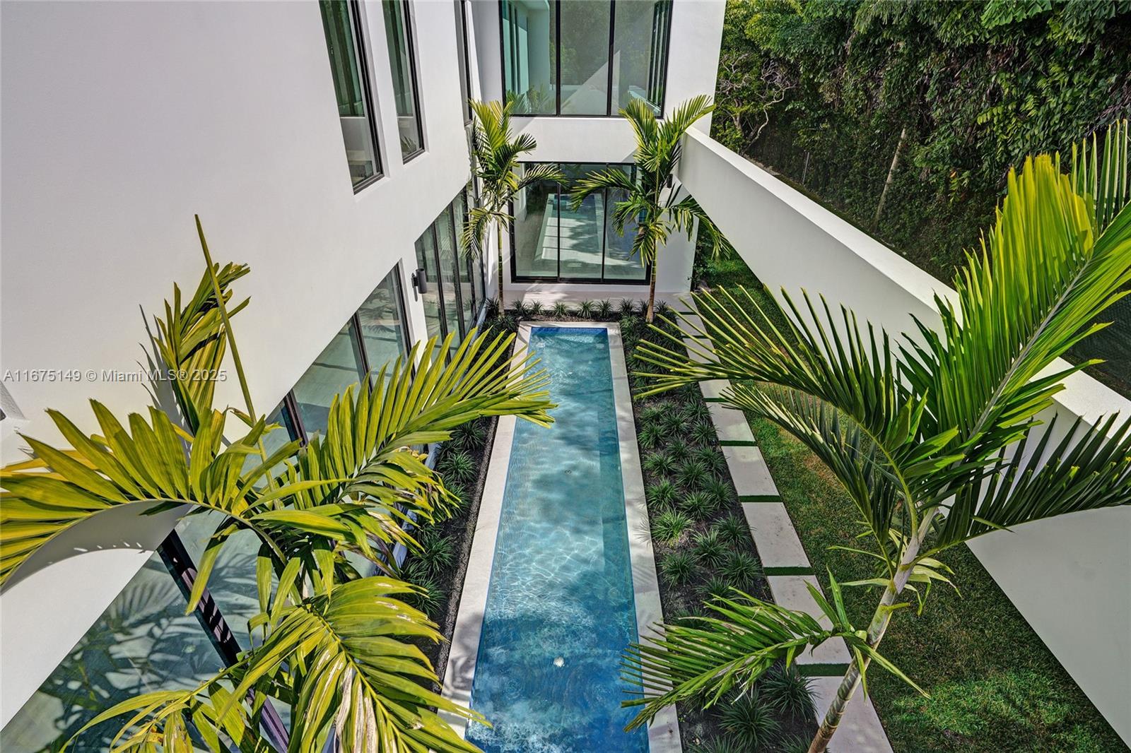 BRIERCLIFF SUB - Residential