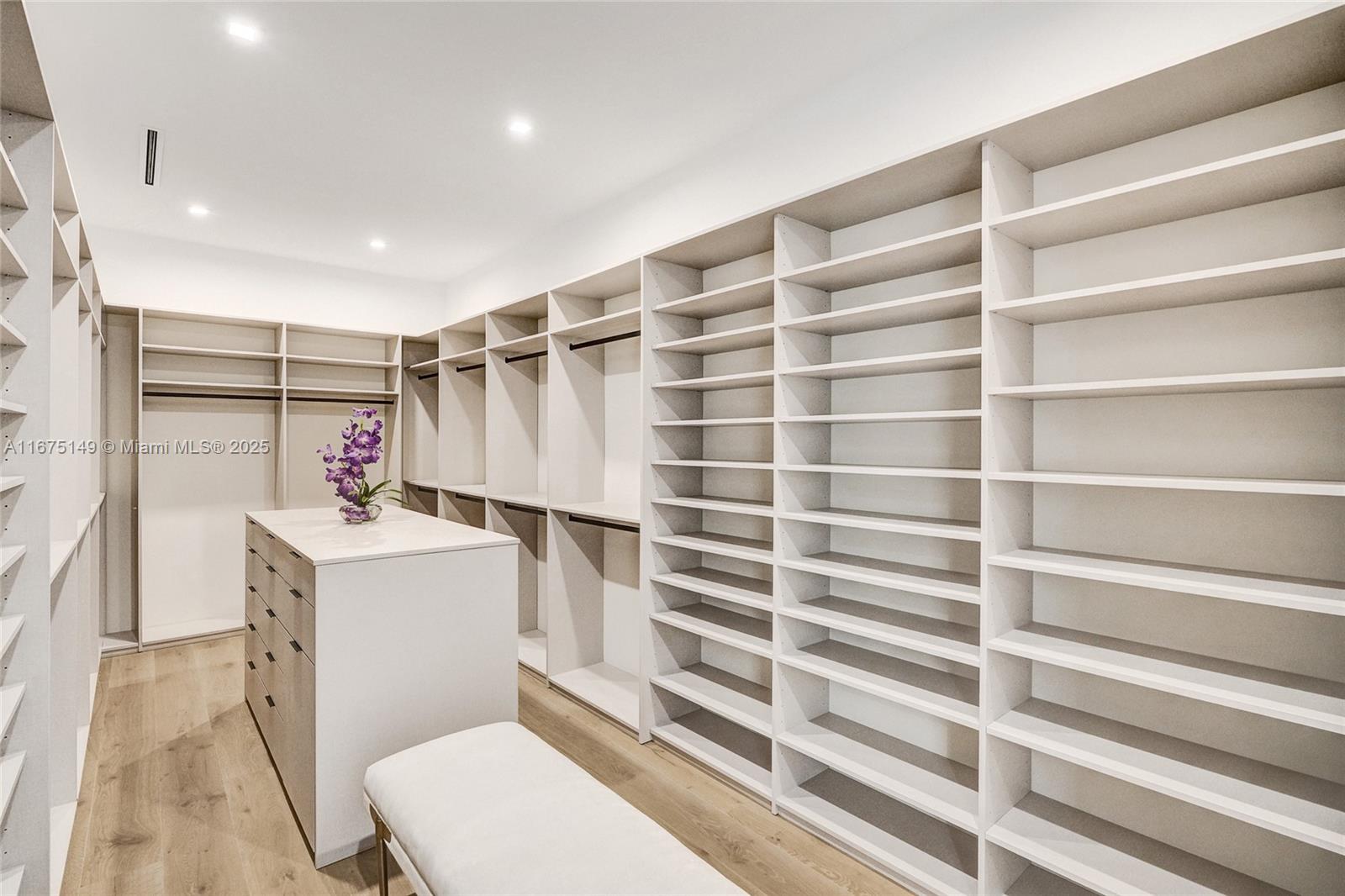 BRIERCLIFF SUB - Residential