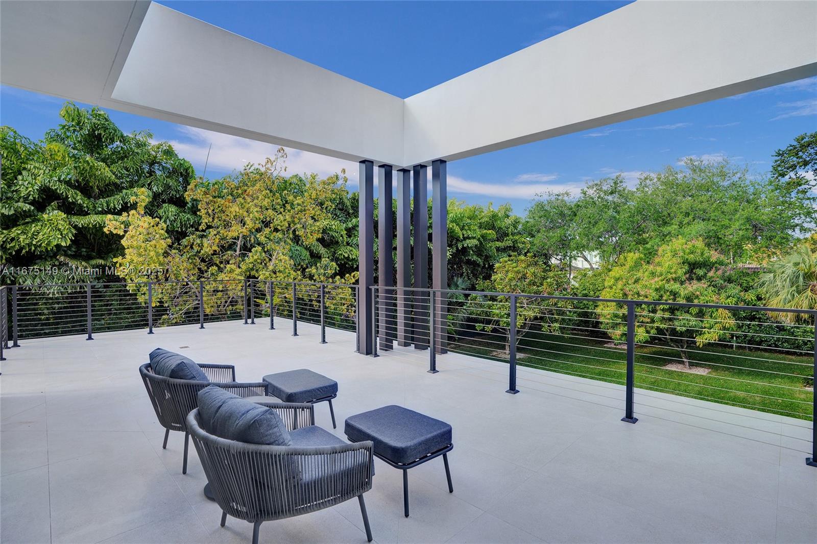 BRIERCLIFF SUB - Residential