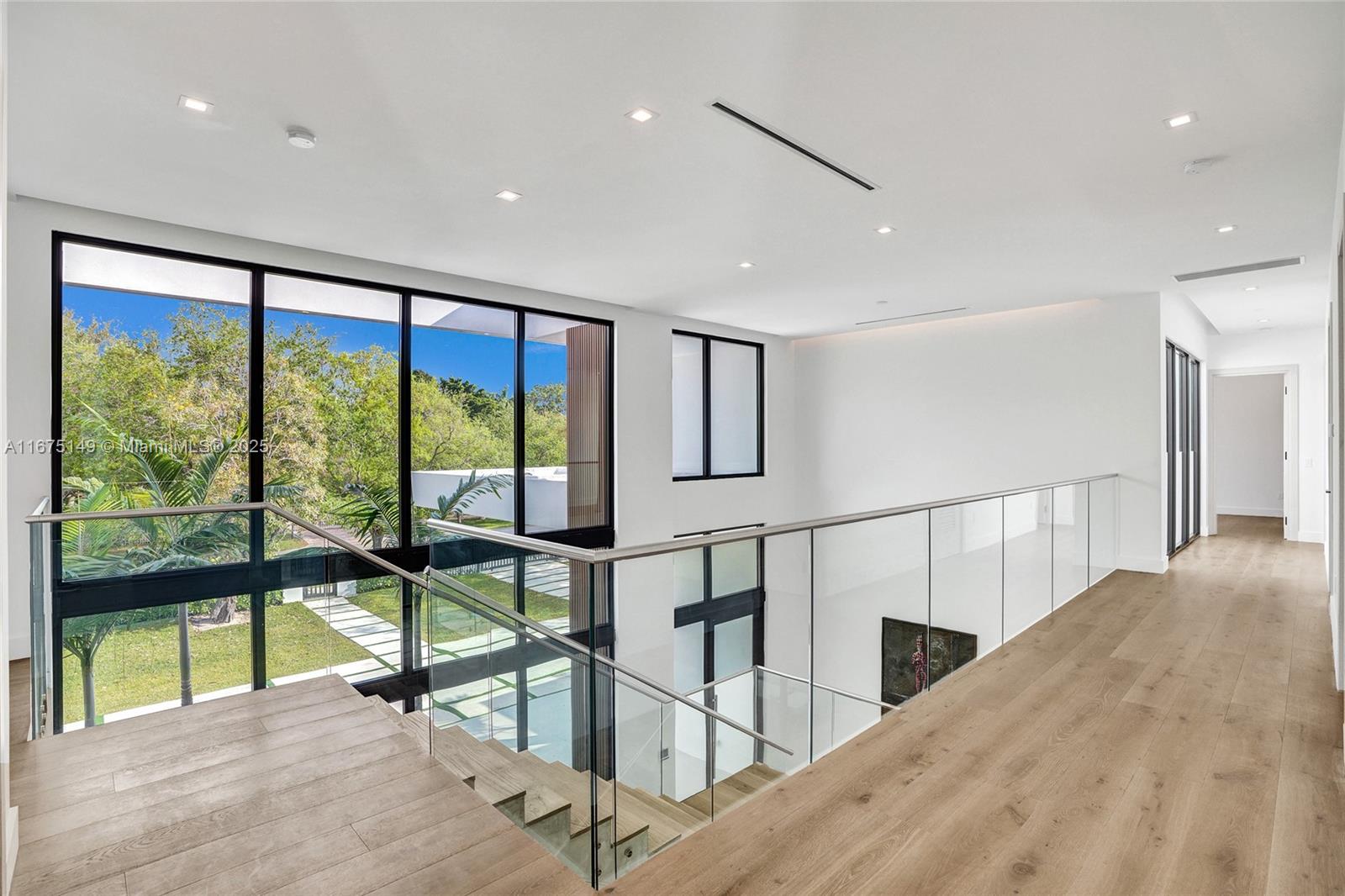 BRIERCLIFF SUB - Residential