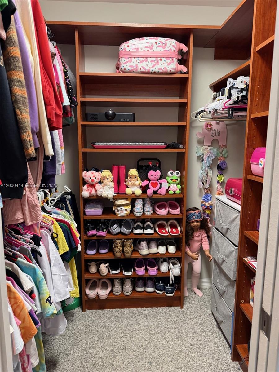 FOREST RIDGE SINGLE FAMIL - Residential