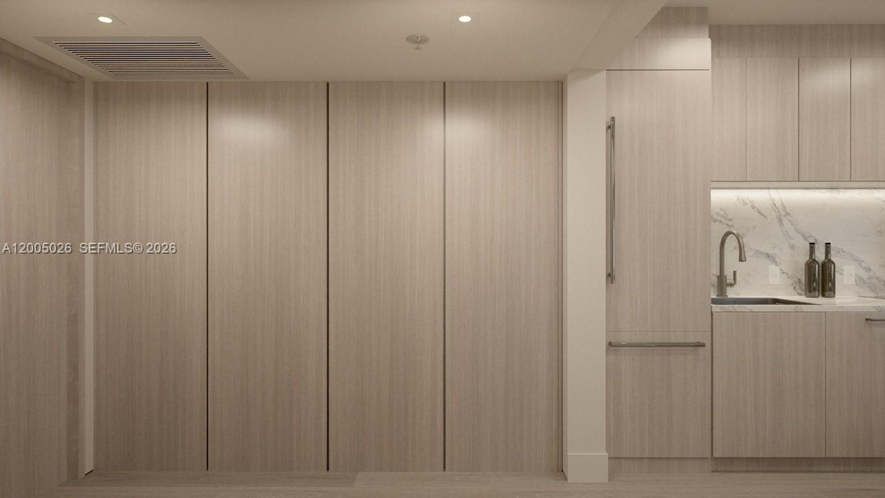 OCEAN BEACH FLA SUB - Residential