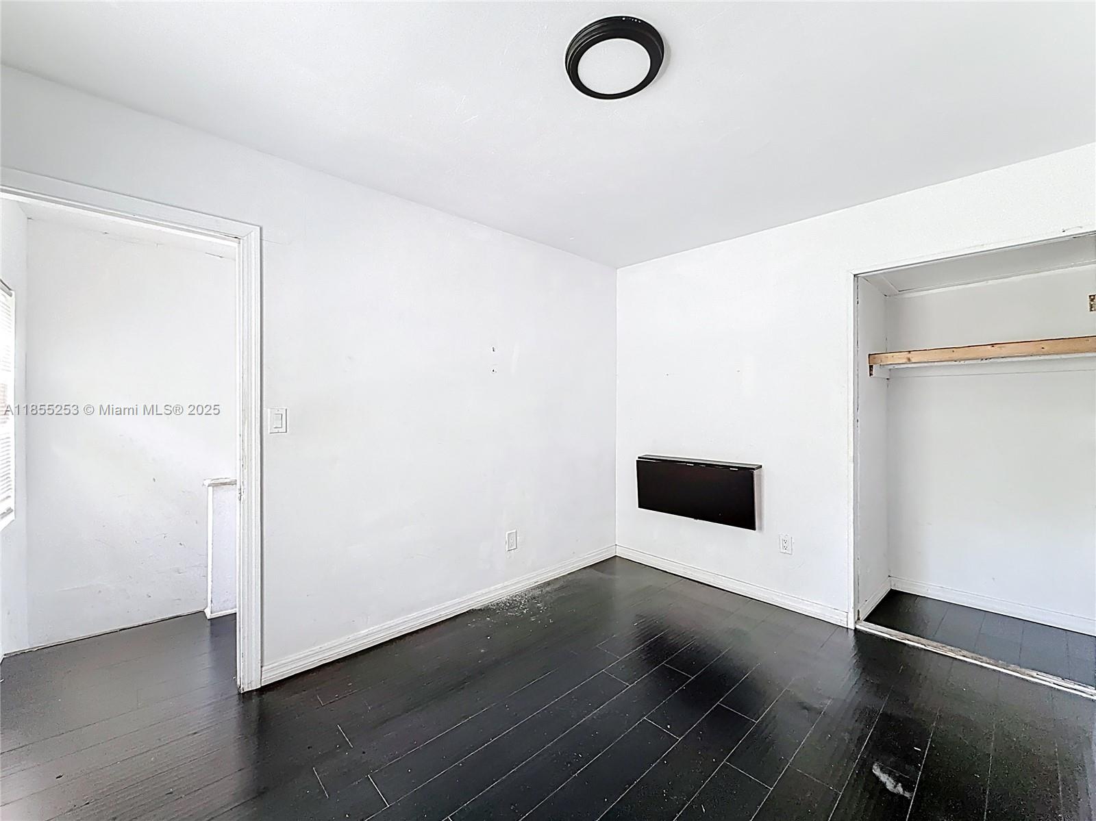 BISCAYNE HEIGHTS - Residential