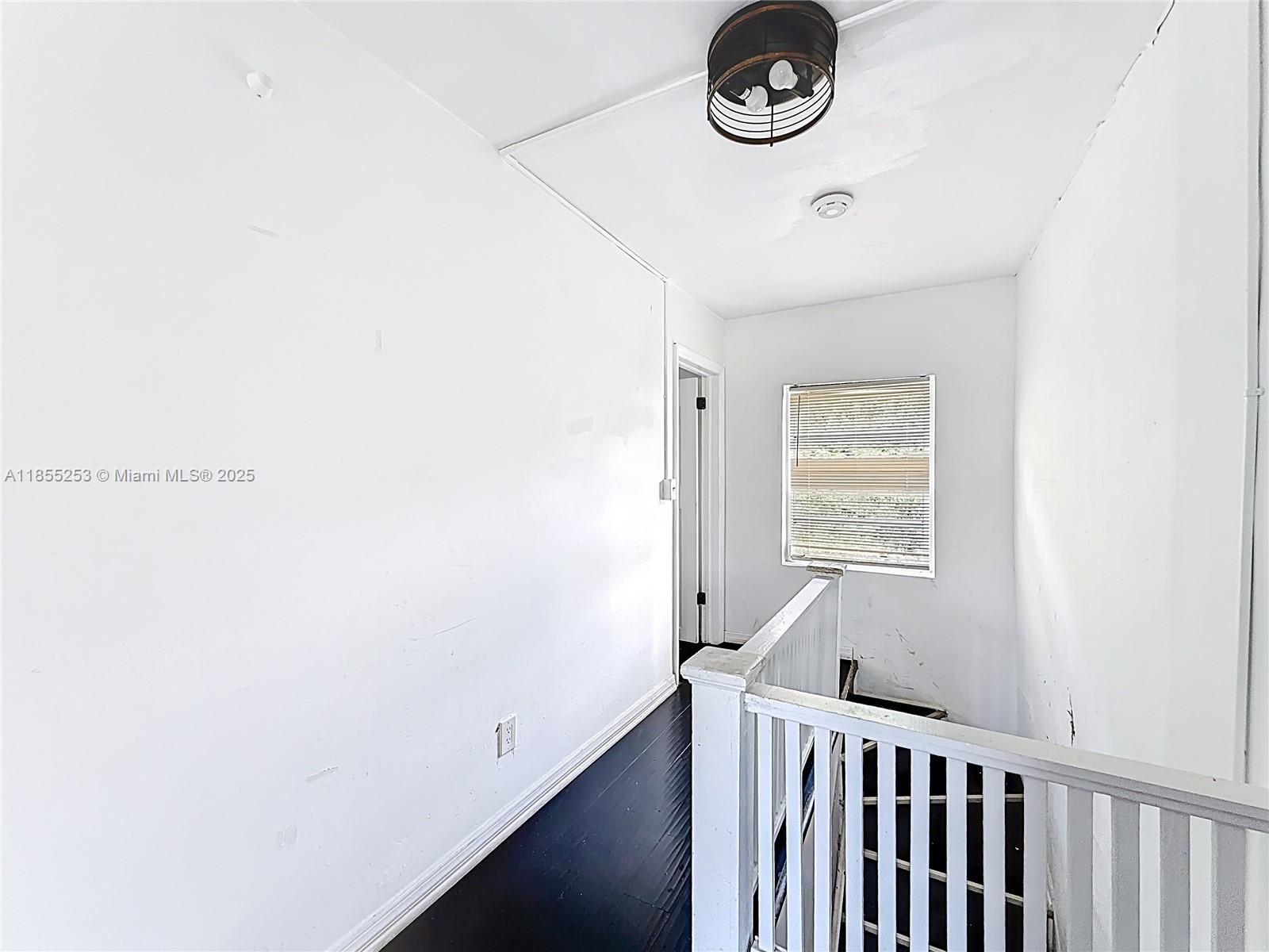 BISCAYNE HEIGHTS - Residential