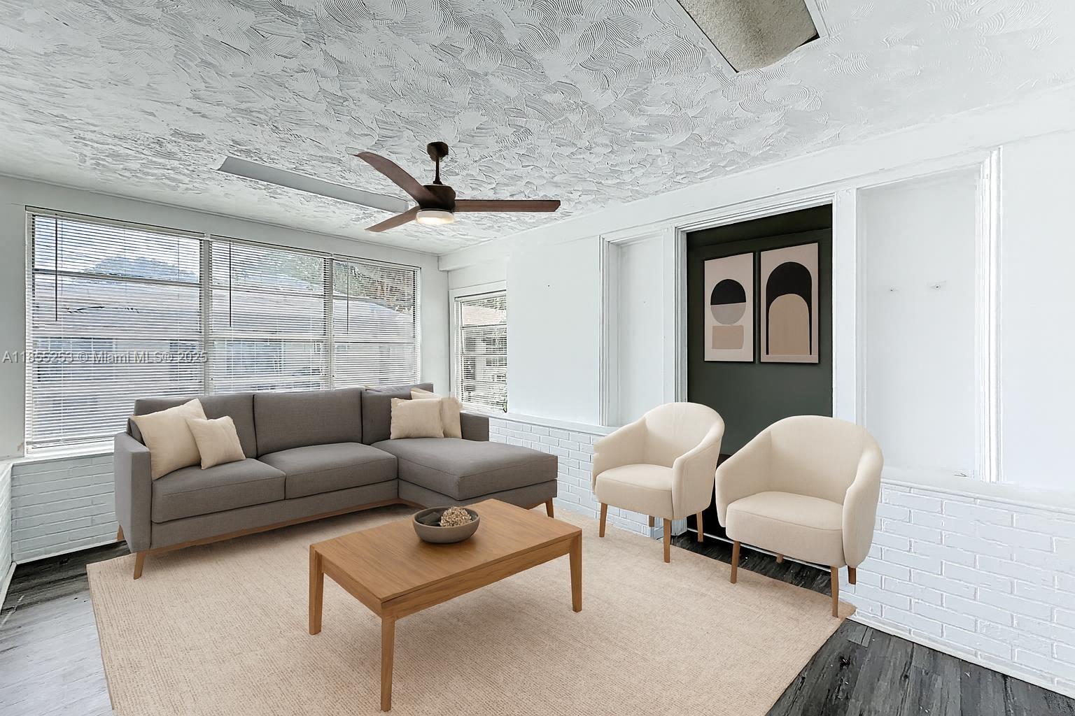 BISCAYNE HEIGHTS - Residential