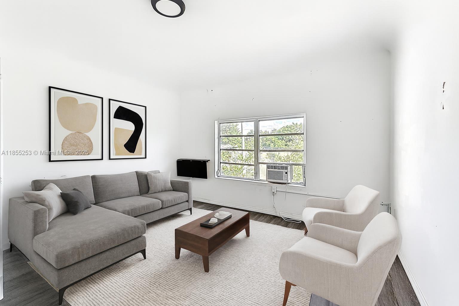 BISCAYNE HEIGHTS - Residential