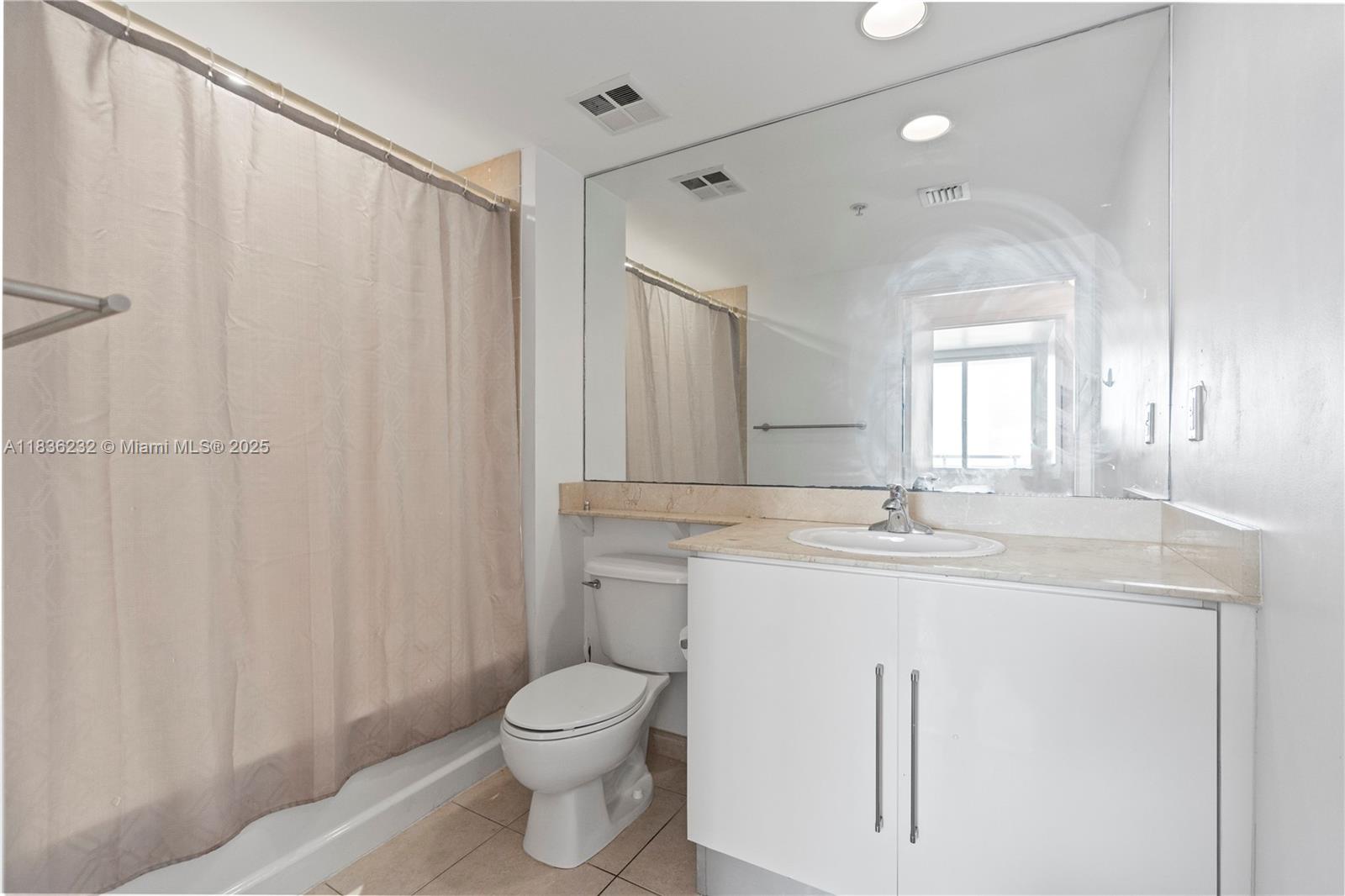 ONE MIAMI EAST CONDO - Residential