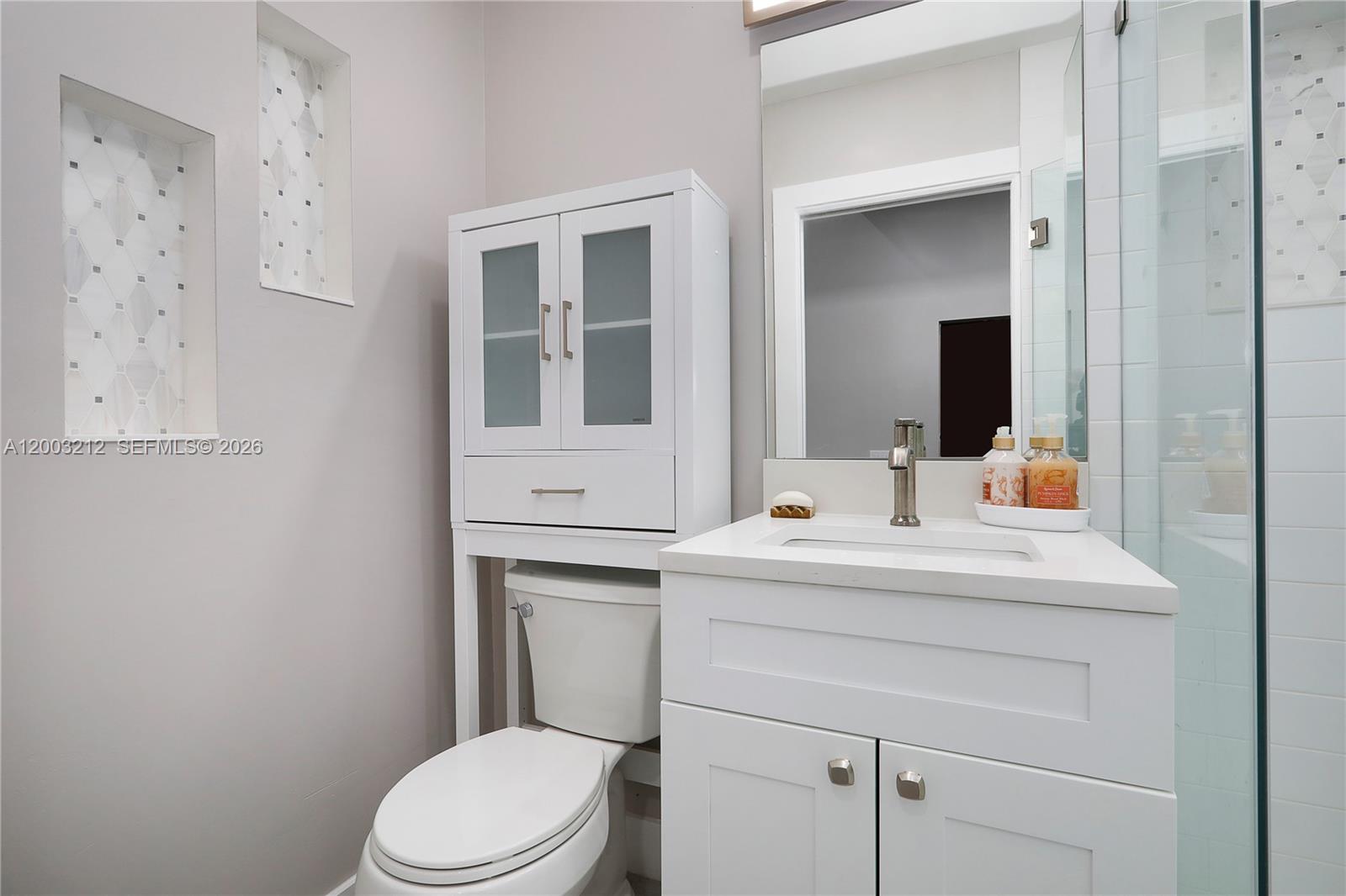 SOUTH VEDADO - Residential Lease