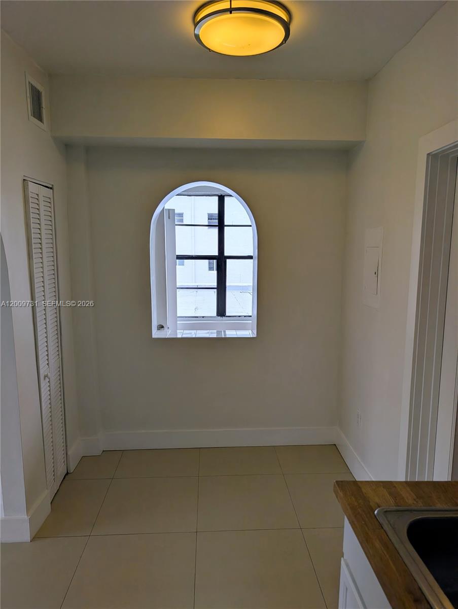 934 Michigan Ave 309