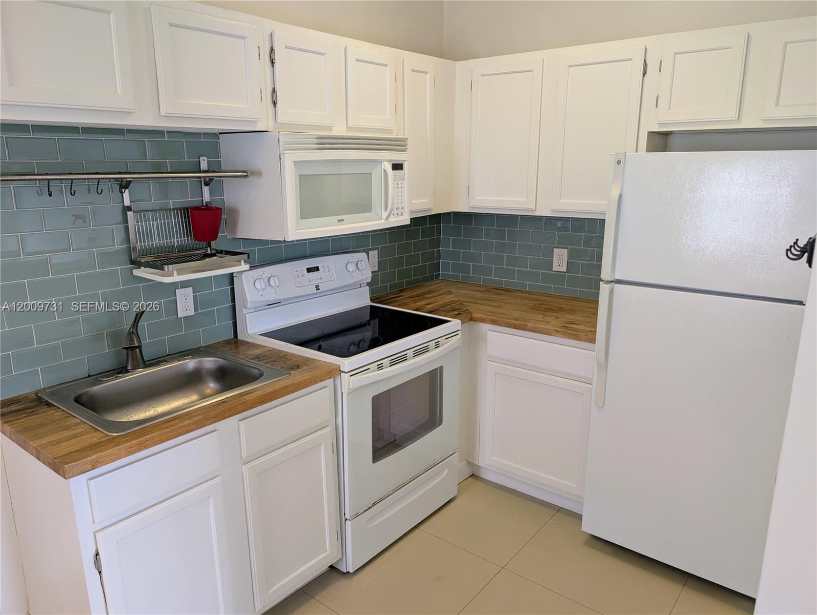 934 Michigan Ave 309