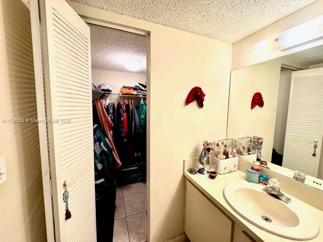 PARK AT WINDWOOD CONDO - Residential