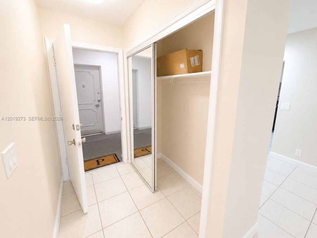 Photo of 5800 NE 22nd Way #508, Fort Lauderdale, FL 33308 (MLS # A12019273)