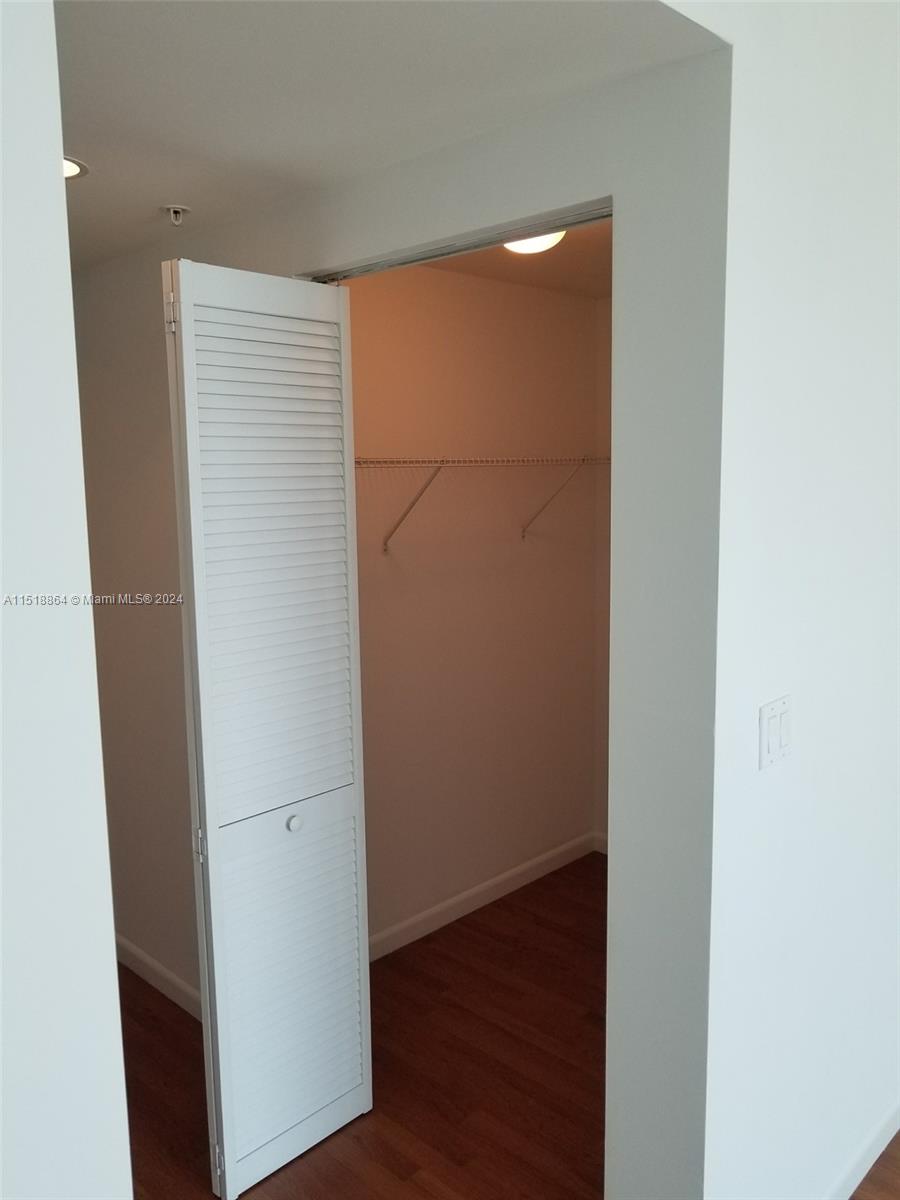 GALLERY ART CONDO - Residential Lease