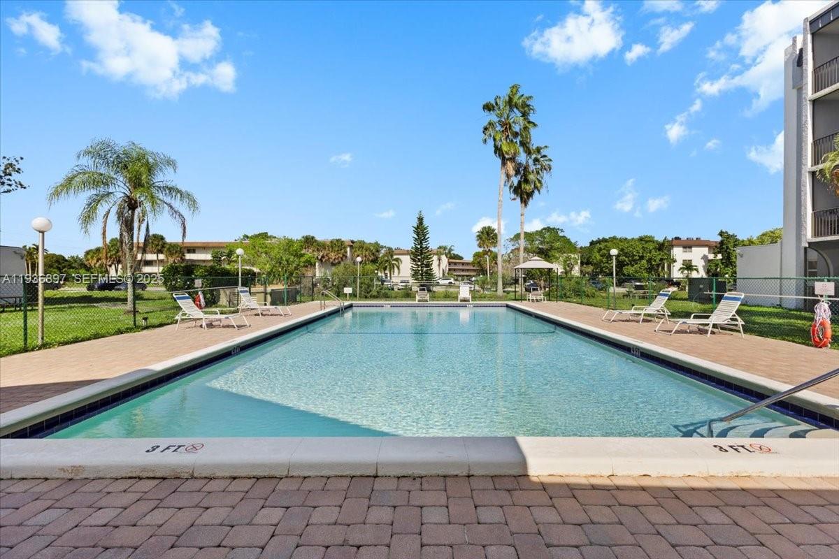 VILLAGE SQUARE CONDO - Residential