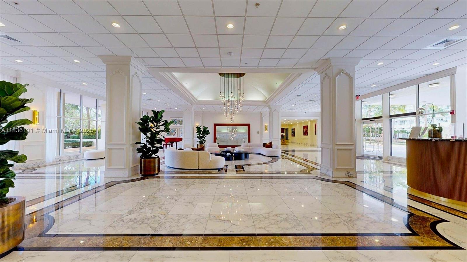 5600 CONDO - Residential